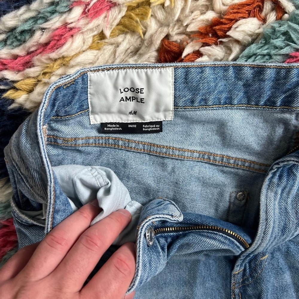 H&M loose ample denim jeans with a relaxed fit